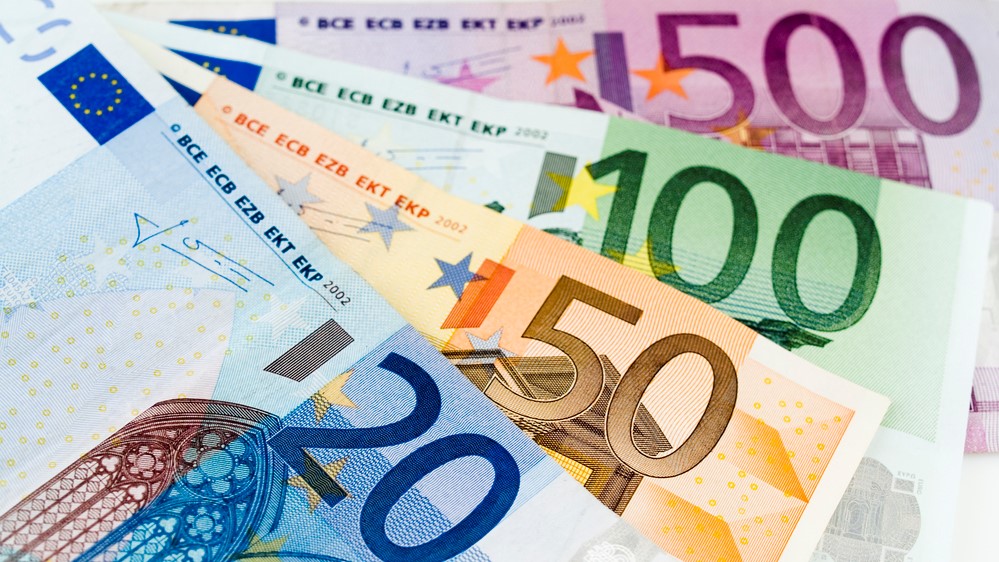 Euro weaker in twenty years, the region also loses – FAEI.cz