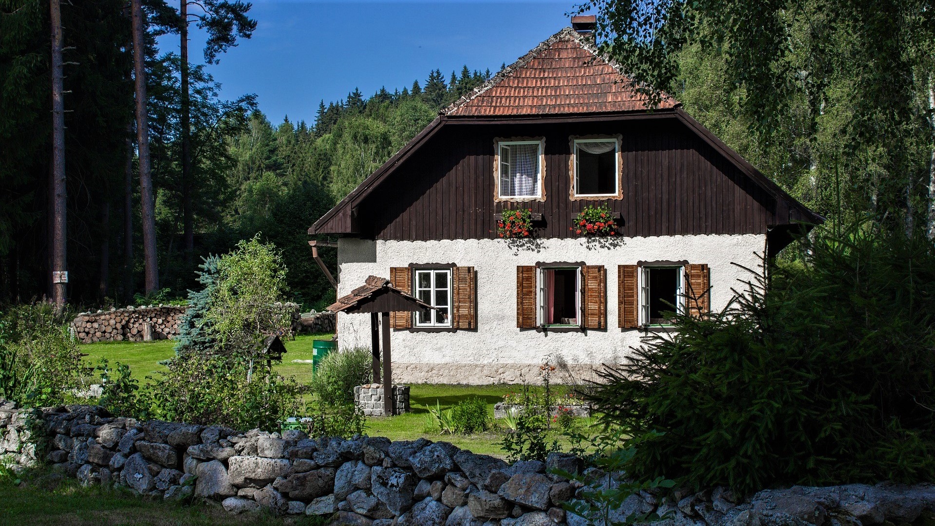 Chatařská sezóna je letos opět v plném proudu. Ilustrační foto: Pixabay.com
