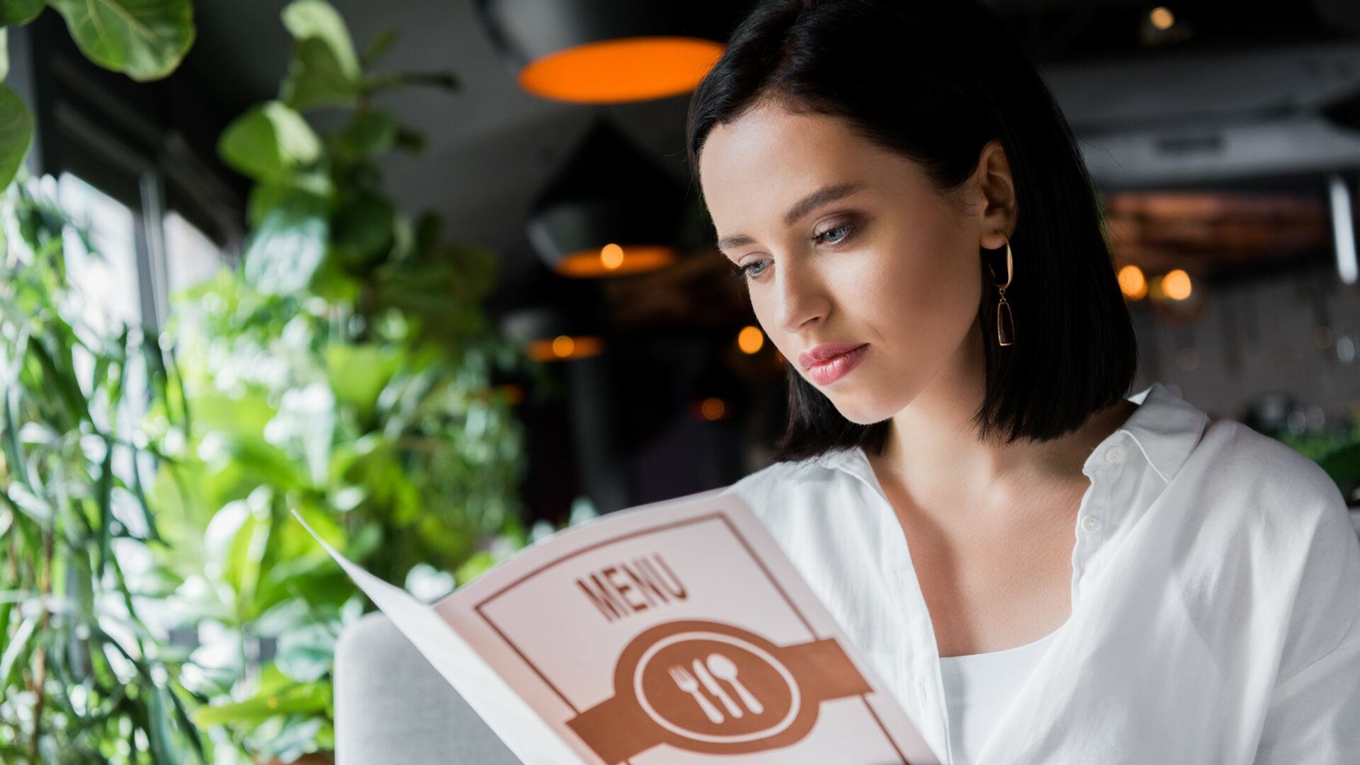 Často se stává, že na platformě zákazník objeví restauraci, do které pak i fyzicky vyrazí. Ilustrační foto: Depositphotos.com