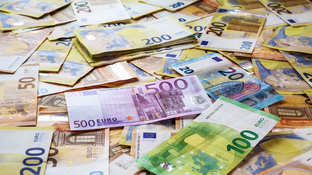 Pro malé a střední podniky není přijetí eura důležité téma. Ilustrační foto: Pixabay.com