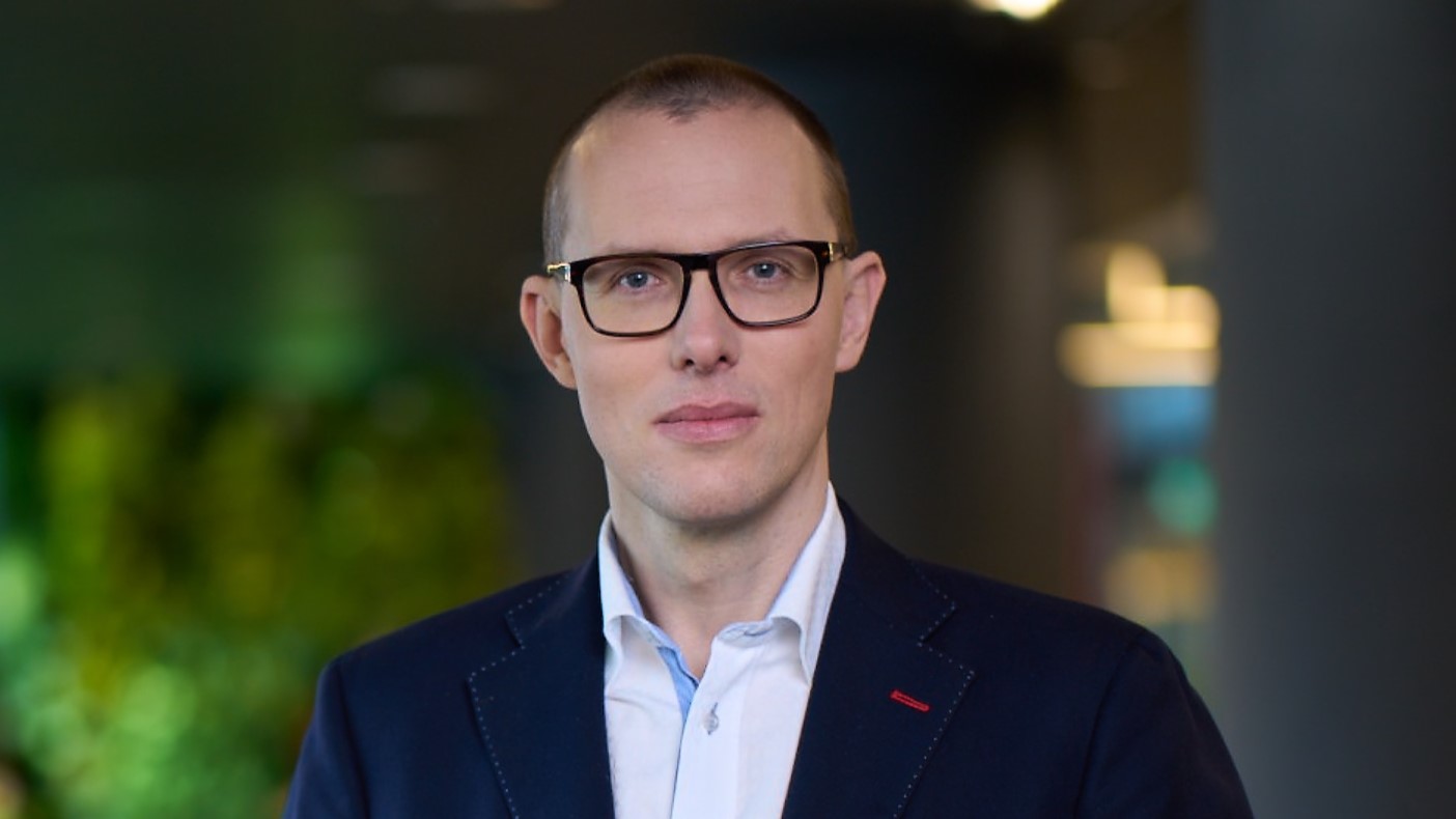 Jiří Hauptmann stál u zrodu projektu Neviditelní. I do budoucna se chce soustředit na spolupráci s neziskovým sektorem i na přímou pomoc vyčleněným skupinám. Foto: Provident Financial