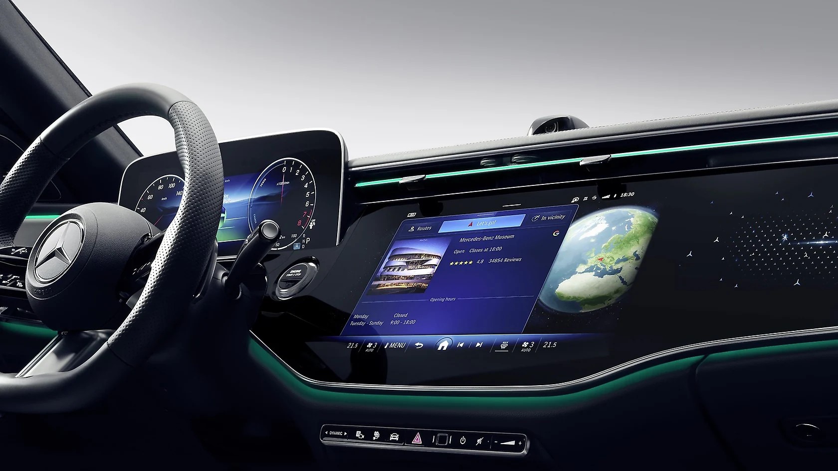 Mercedes se nadále přizpůsobuje vyvíjejícímu se automobilovému prostředí a spojuje své tradiční silné stránky v oblasti luxusu s inovativními technologiemi. Ilustrační foto: Mercedes-Benz