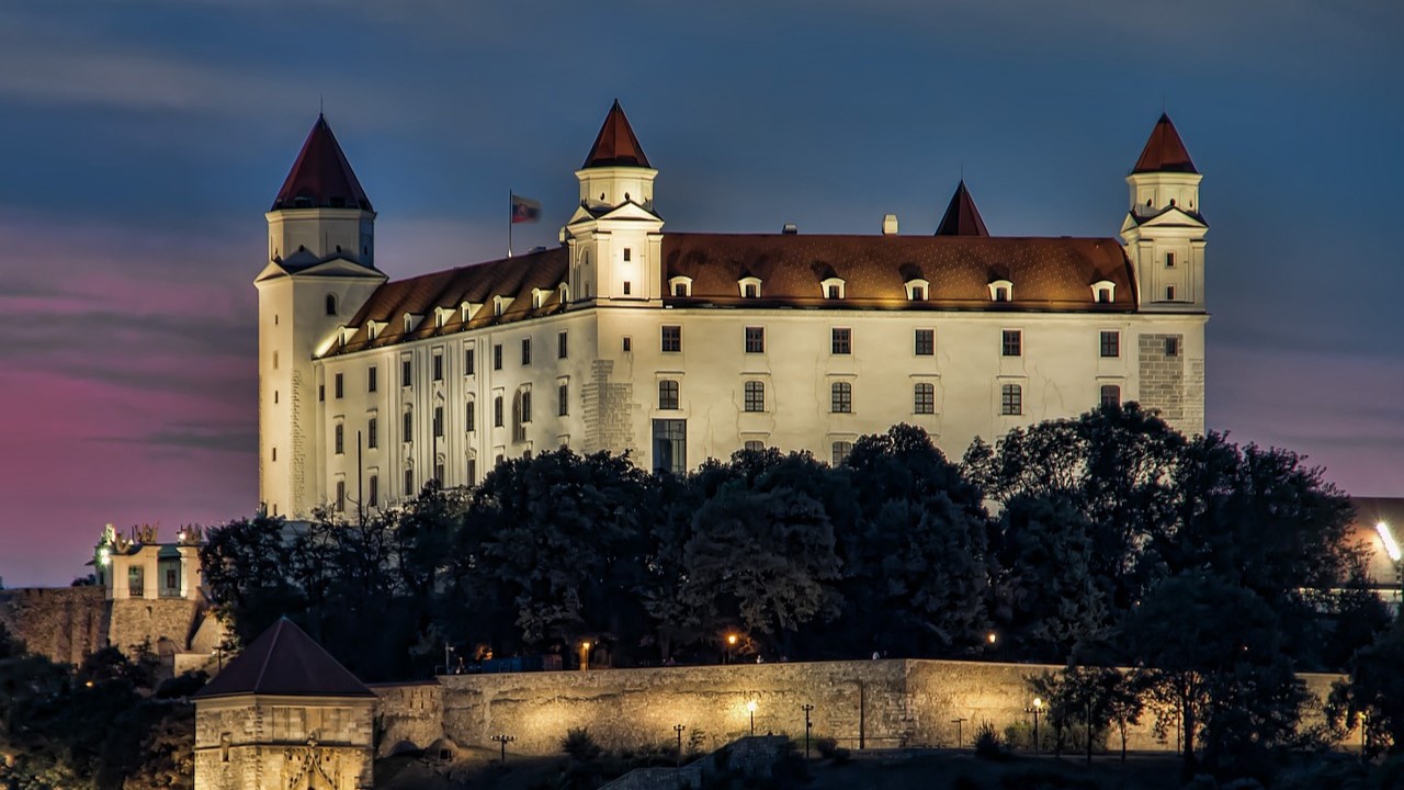 Bratislavský hrad se nakonec místem pro mírové rozhovory o Ukrajině nestal. Ilustrační foto: Pixabay.com