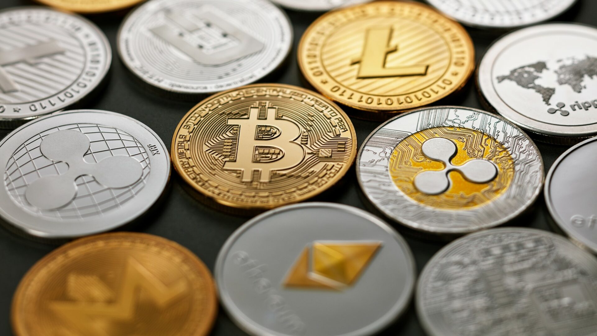 Americká vláda nebude aktivně nakupovat digitální aktiva, ale bude pracovat pouze s těmi, které získá skrze zabavení majetku. Ilustrační foto: Depositphotos.com