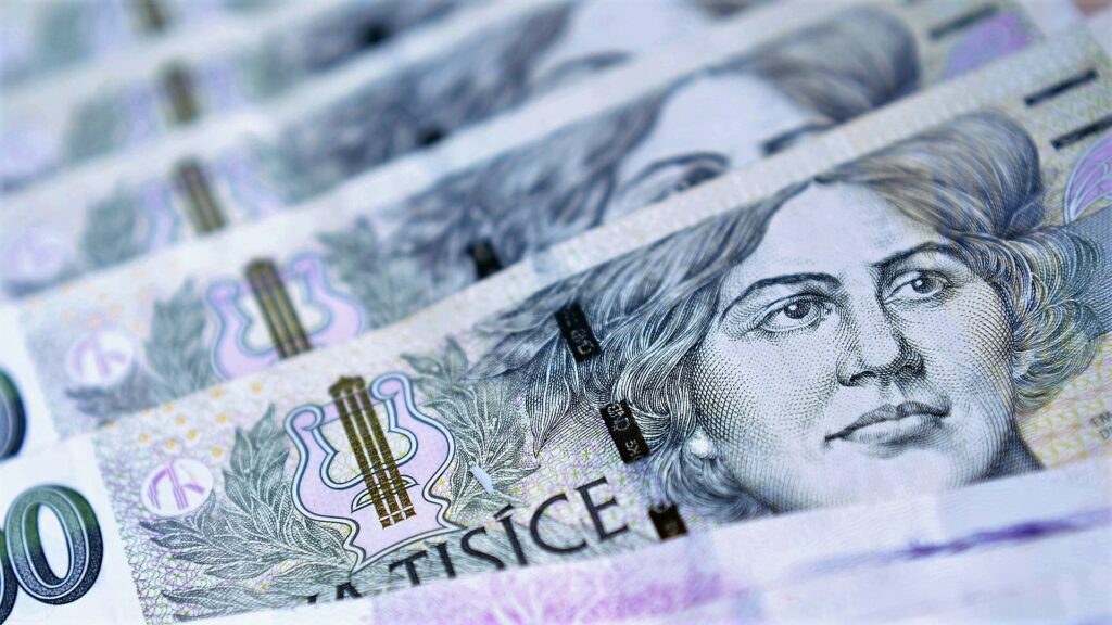 Bankám a spořitelnám v Česku v roce 2024 stoupl souhrnný čistý zisk meziročně o 17,7 miliardy Kč na 121,7 miliardy korun. Ilustrační foto: Pixabay