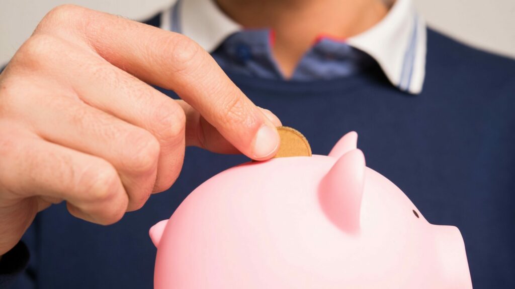 Češi příliš spoří, málo investují, a to i kvůli málo rozvinutému akciovému investování v Česku. Ilustrační foto: Depositphotos.com