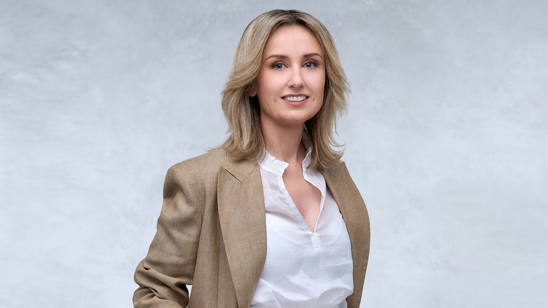 „Jsem ráda, že se mohu připojit k profesionálům, kteří přinášejí inovace, odbornost a skutečnou přidanou hodnotu klientům ve všech fázích jejich projektů,“ ocenila Olga Kaizar. Foto: Rowan Legal