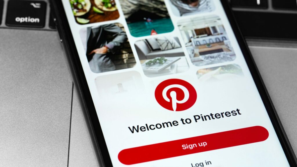 Počet aktivních uživatelů Pinterestu vzrostl na 570 milionů. Ilustrační foto: Depositphotos.com