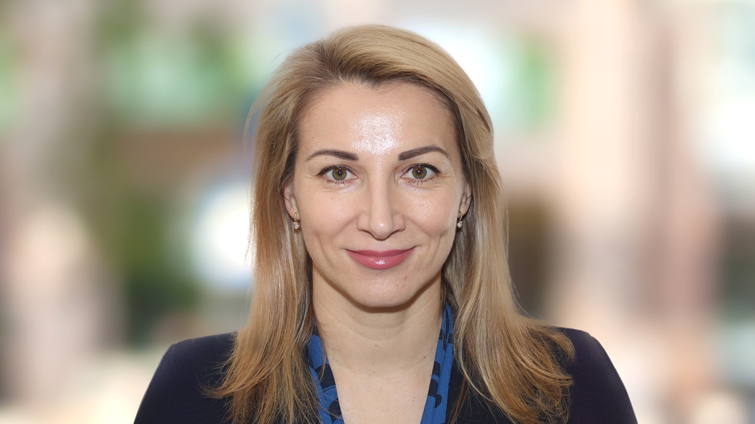 Katarína Brydone má 19 let zkušeností s různými typy komerčních aktiv a disponuje mezioborovými odbornými znalostmi. Foto: Colliers