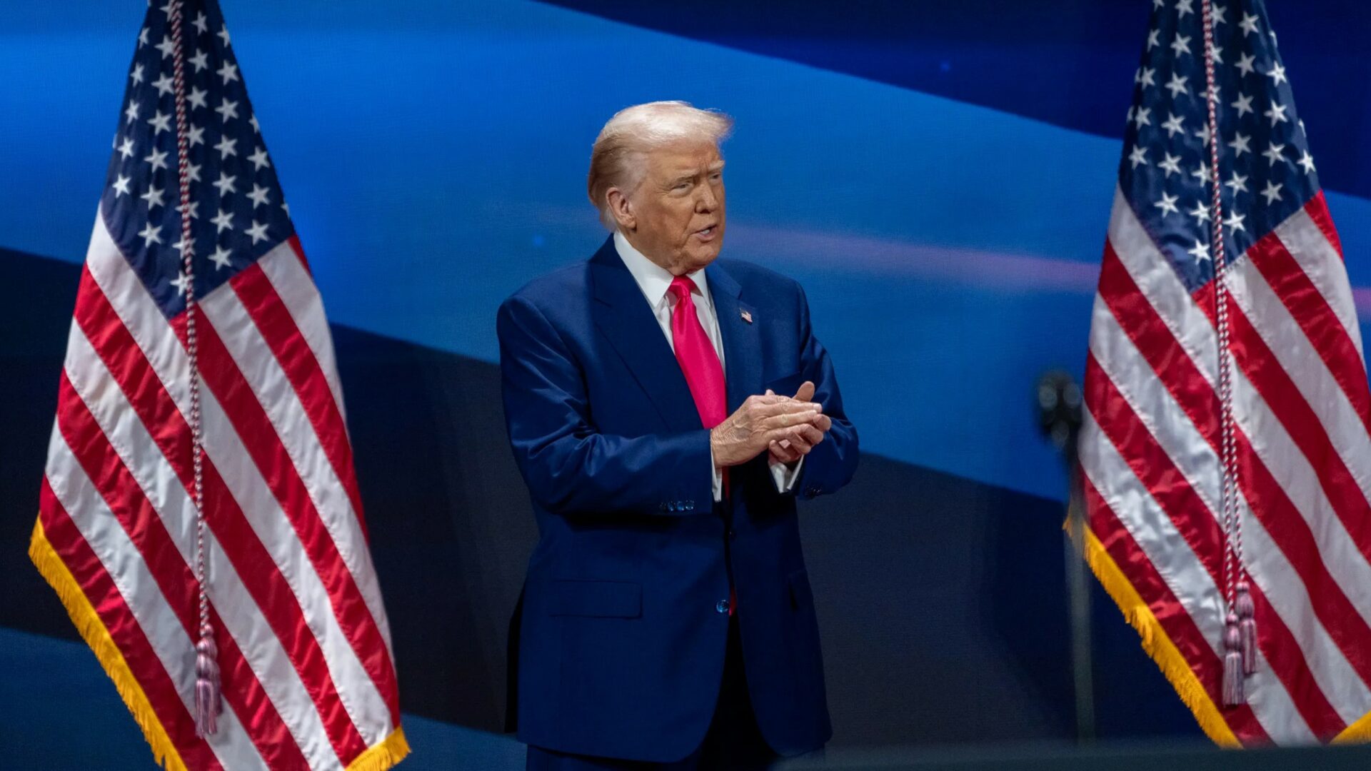 Trumpovo okolí je přesvědčeno, že pokud mají USA zbrzdit vzestup Číny, musí oslabit dolar. Ilustrační foto: flickr.com/whitehouse