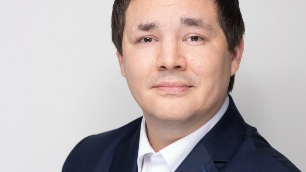Vladimír Holovka začínal v XTB jako stážista a vypracoval se až na pozici obchodního ředitele. Teď povede jako regionální ředitel pobočky v Česku, Maďarsku a na Slovensku. Foto: XTB