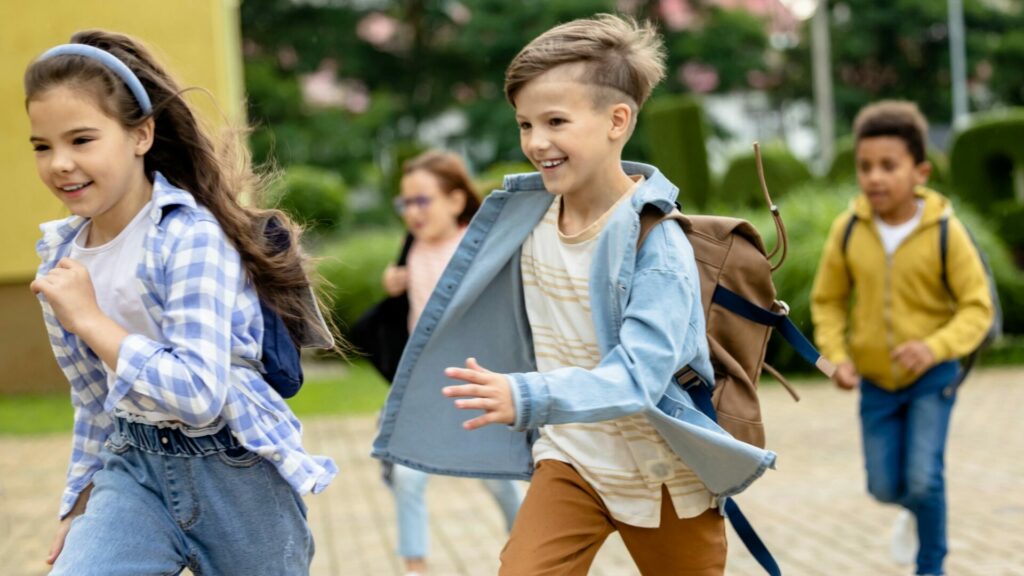 Konec školního roku znamená pro rodiče italských školáků a školaček problém, jak dětem zajistit program na tři měsíce volna. Ilustrační foto: Depositphotos.com