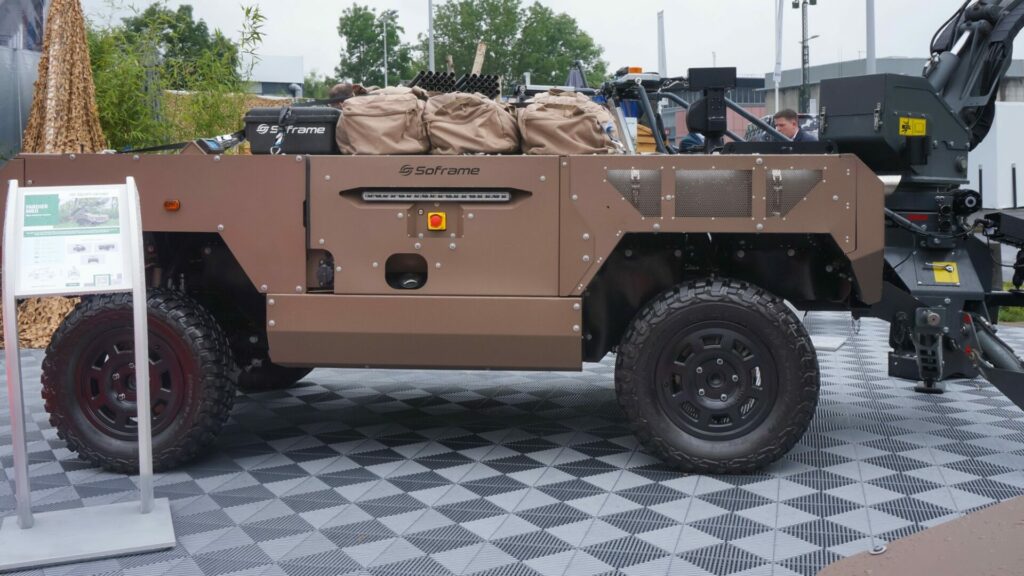 Bezpilotní pozemní vozidlo (UGV) pro vojenské inženýrství Fardier MkII představené loni francouzským výrobcem Soframe na veletrhu Eurosatory Arms Show. Ilustrační foto: Depositphotos.com