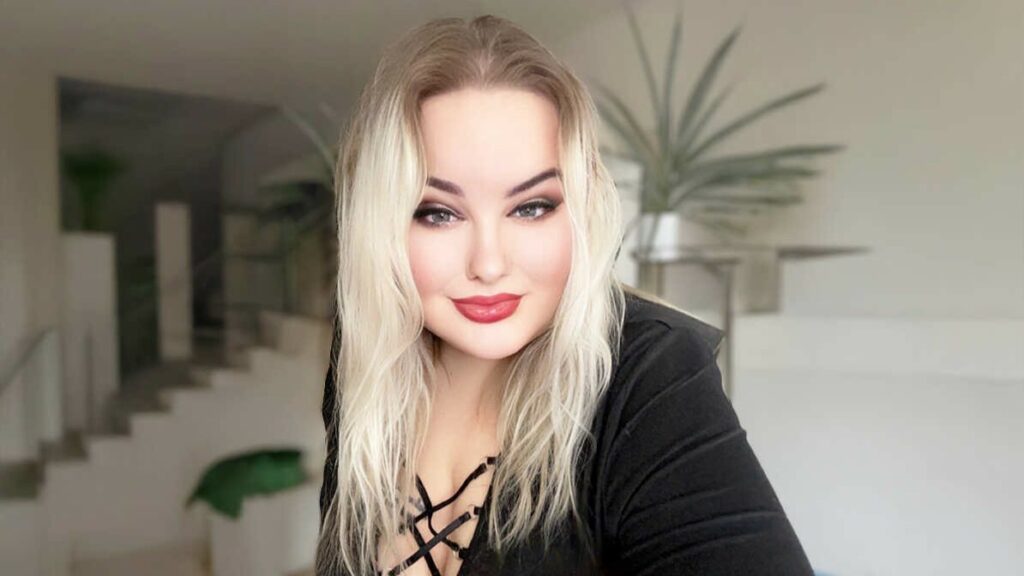 O vítězce letošního šestého ročníku Miss Plus Size modelky 2025 rozhodne veřejnost prostřednictvím online hlasování. Jisté zatím je, že titul Miss Sympatie patří Petře Širůčkové z Kolína. Zdroj: České modelky