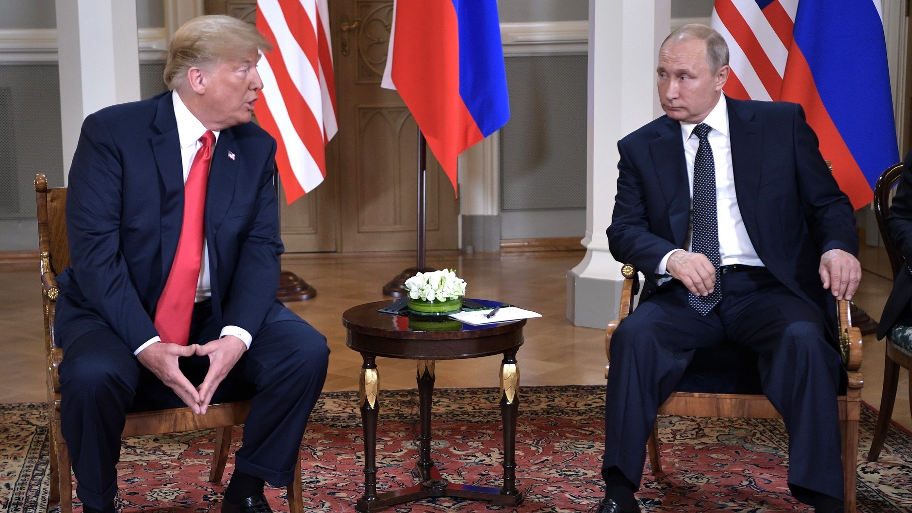 Putin s americkým prezidentem Donaldem Trumpem na vrcholné schůzce v Helsinkách ve Finsku, 16. července 2018. Ilustrační foto: Kremlin.ru, CC BY 4.0, https://commons.wikimedia.org/w/index.php?curid=70906985