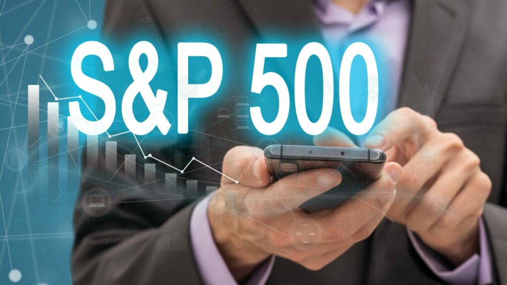 Americký širokopásmový index S&P500 ještě v pondělí skončil na zelené nule a stanovil tak novou rekordní úroveň. Pak už jen klesal. Ilustrační foto: Depositphotos.com