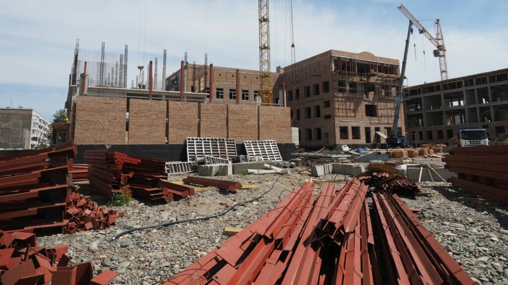 Materiály a výrobky spotřebovávané ve stavebnictví zdražily v červenci meziročně o 0,9 procenta. Ilustrační foto: Depositphotos.com