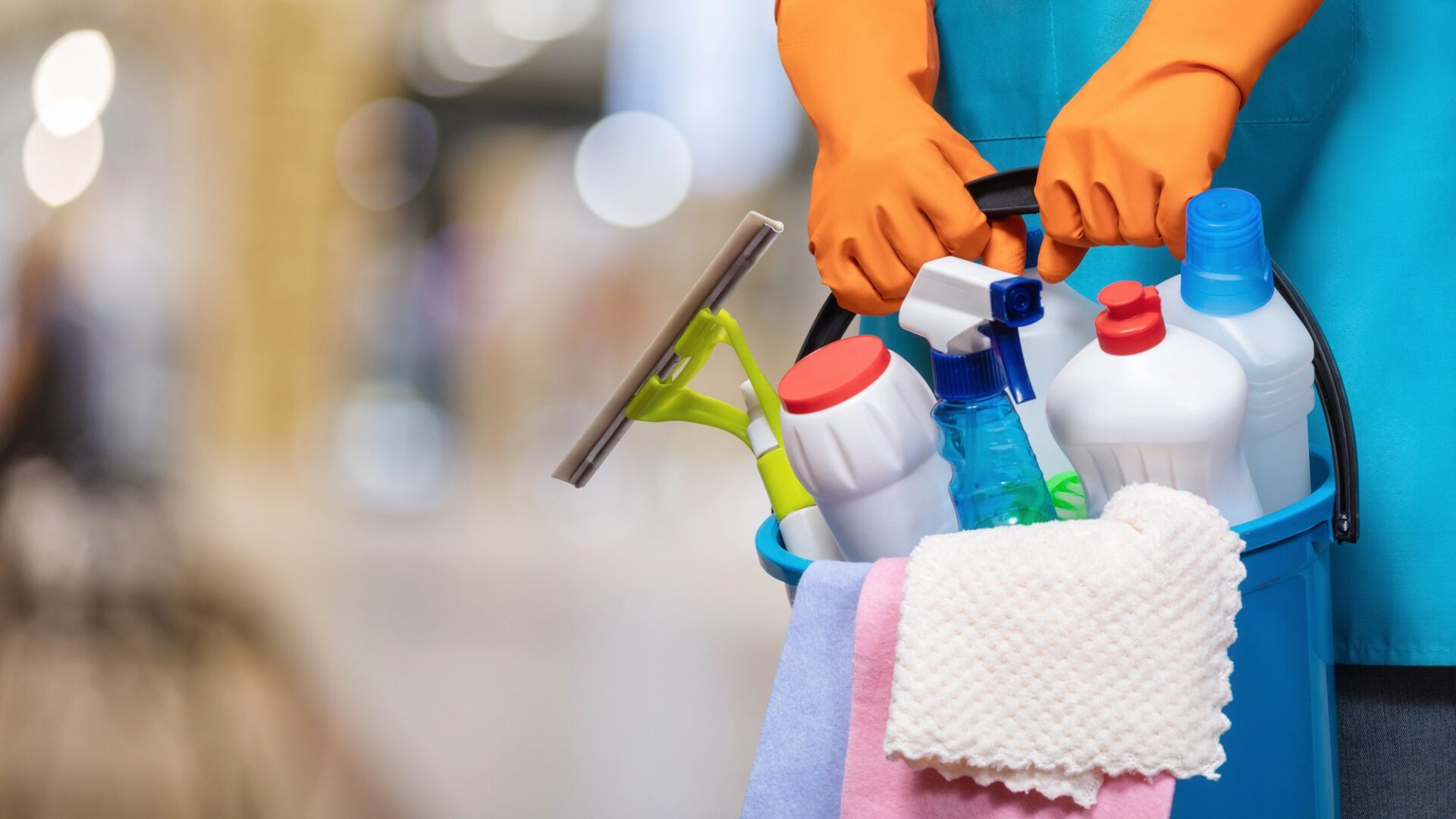 Více než poslanců si lidé více váží třeba uklízeček, stavebních dělníků nebo sekretářek. Ilustrační foto: Depositphotos.com