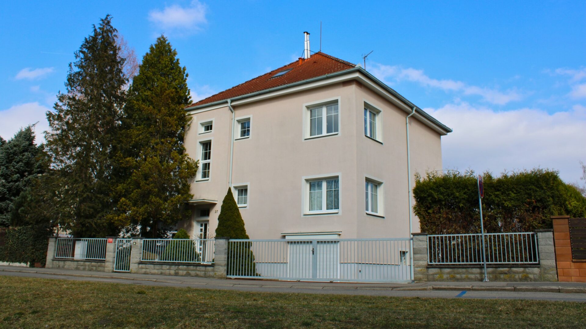 Starší domy v Česku meziročně zdražily mezi čtyřmi až 17 procenty. Ilustrační foto: Depositphotos.com