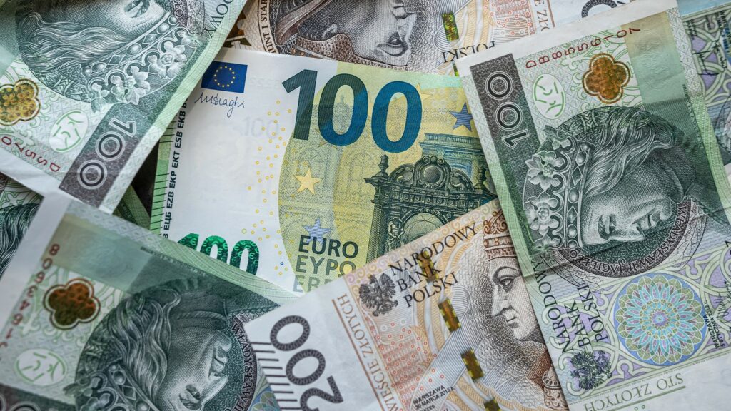 Společná evropská měna ve čtvrtek posílila o 0,3 procenta, vývoj kurzů regionálních měn byl diferencovaný. Ilustrační foto: Depositphotos.com