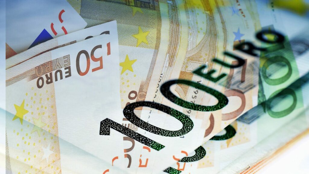Předběžné výsledky průzkumu PMI za letošní září hlásí další zlepšení celkových podmínek v ekonomice eurozóny. Ilustrační foto: Depositphotos.com