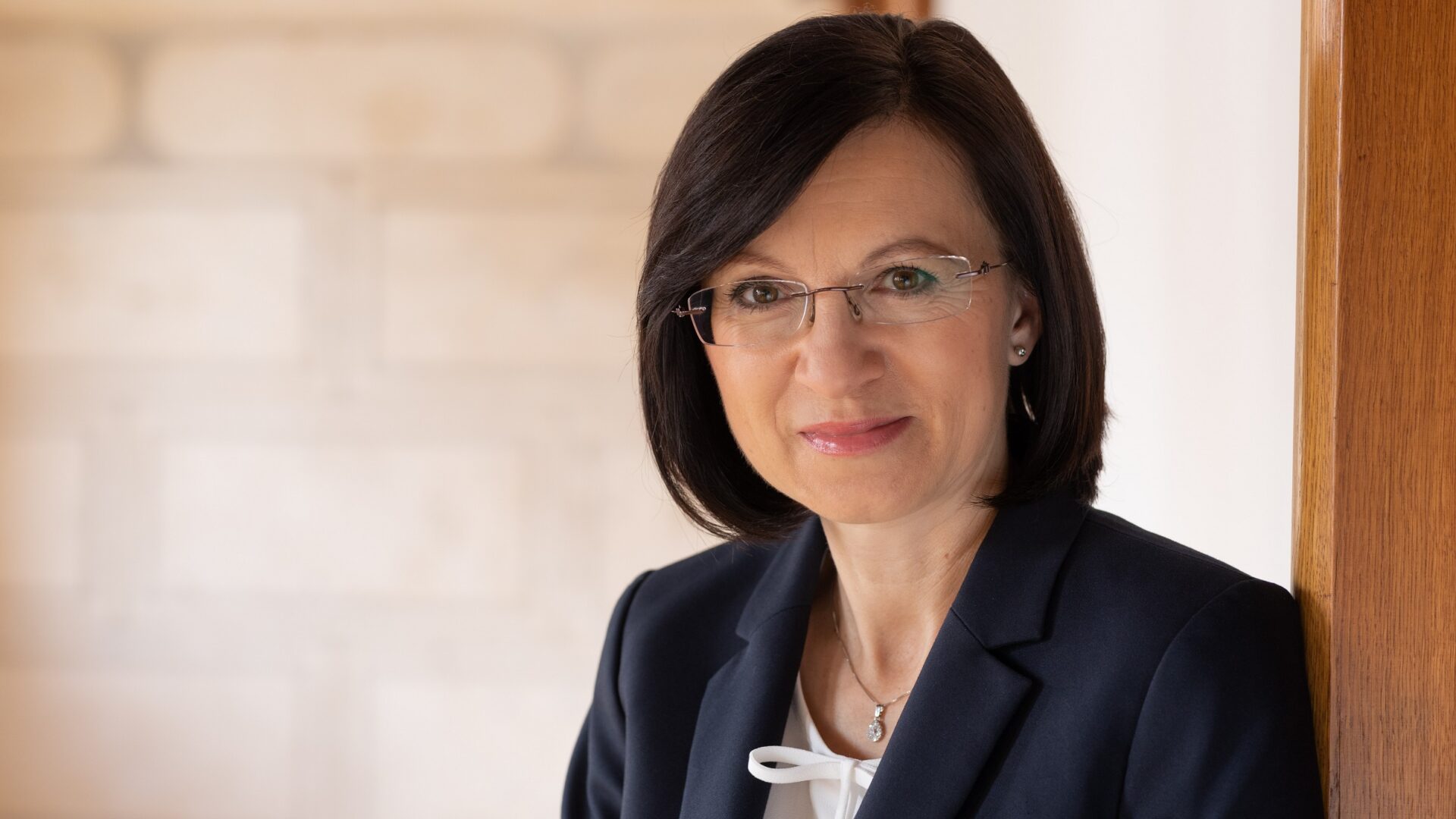 Češi prý důvěřují bankám. GSFT by měl na důvěryhodnosti zpráv, které zveřejňuje, ještě zapracovat. Na snímku výkonná ředitelka Garančního systému Renáta Kadlecová. Ilustrační foto: GSFT