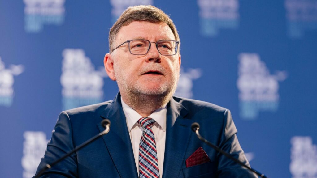 Vláda chce v roce 2026 hospodařit se schodkem 286 miliard korun. Ministr financí Stanjura už v červnu uvedl, že v příštím roce se schodek státního rozpočtu zřejmě vyšplhá až k úrovni 280 mld. Kč. Ilustrační foto: ODS