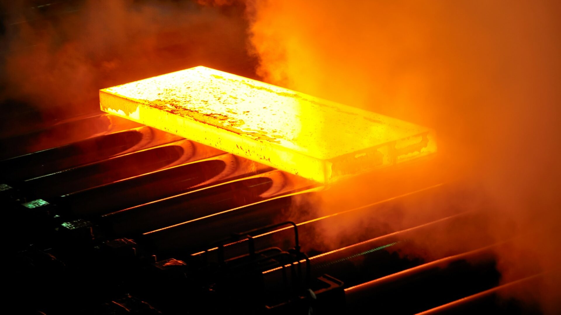 Česko dovozem oceli z Ruska přispívá nadále na Putinovo válčení na Ukrajině. Ilustrační foto: Depositphotos.com