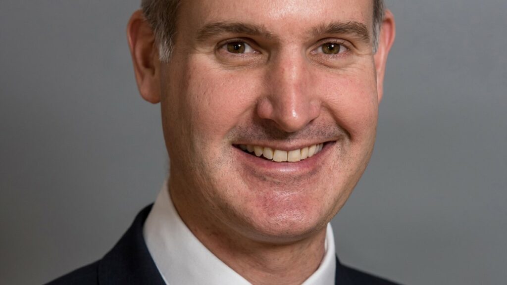 Richard Hogg v Cushman & Wakefield řídí od roku 2007 tým oceňování a poradenství v České republice. Nově je mezinárodním partnerem firmy. Foto: Cushman & Wakefield