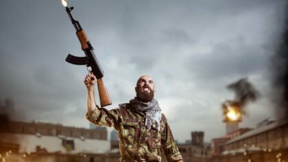 Na zahraničních služebních cestách může být i velmi nebezpečno. Ilustrační foto: Depositphotos.com