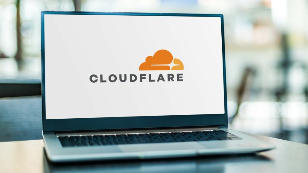 Kvůli výpadku Cloudflare byly paralyzovány byly zpravodajské weby, platební systémy, stránky s veřejnými informacemi a mnoho dalších klíčových služeb. Ilustrační foto: Depositphotos.com