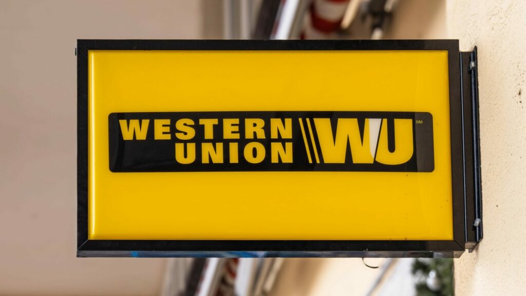 Společnost Western Union oznámila plán na spuštění stablecoinu USDPT navázaného na americký dolar. Ilustrační foto: Depositphotos.com