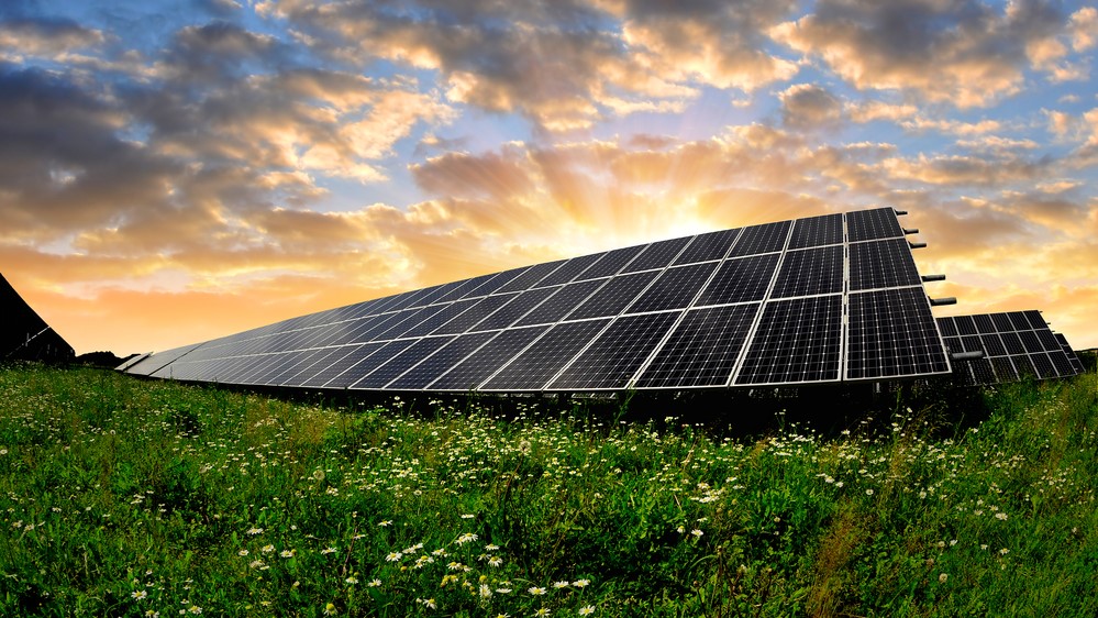 Zrušení povinnosti platit poplatek za obnovitelné zdroje může stát přijít na desítky miliard korun. Ilustrační foto: Depositphotos.com