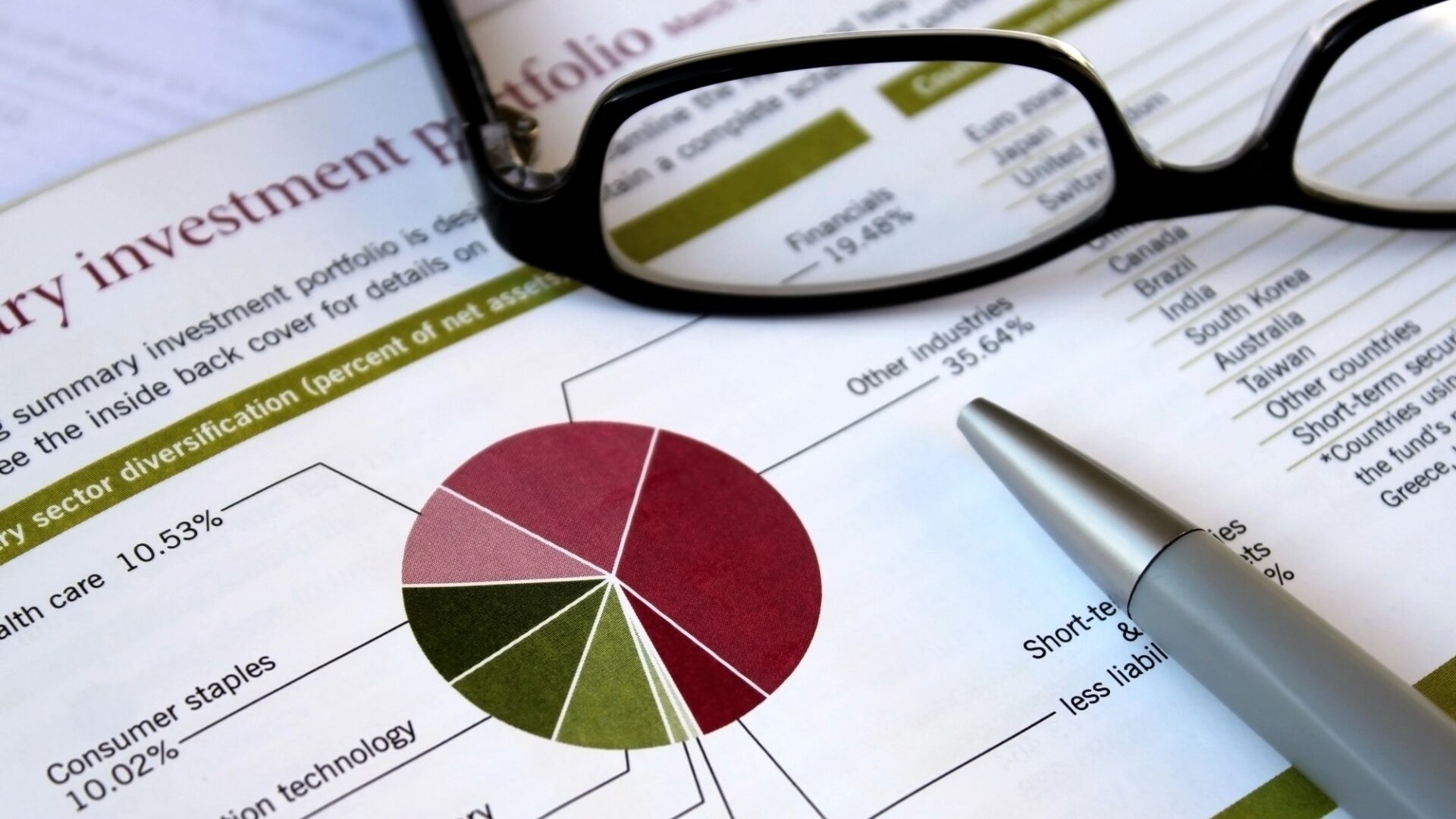 Diverzifikace portfolia a solidní finanční polštář může být vhodnou strategií pro příští rok. Ilustrační foto: Depositphotos.com