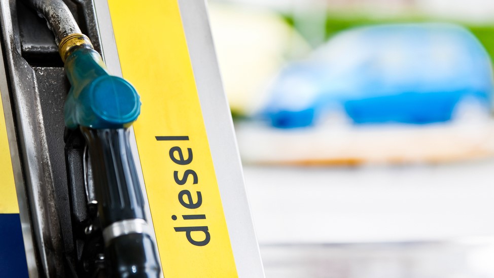 Nafta může do poloviny roku 2026 zlevnit ke 30 Kč/l, pokud dojde k ukončení bojů na Ukrajině. Ilustrační foto: Depositphotos.com