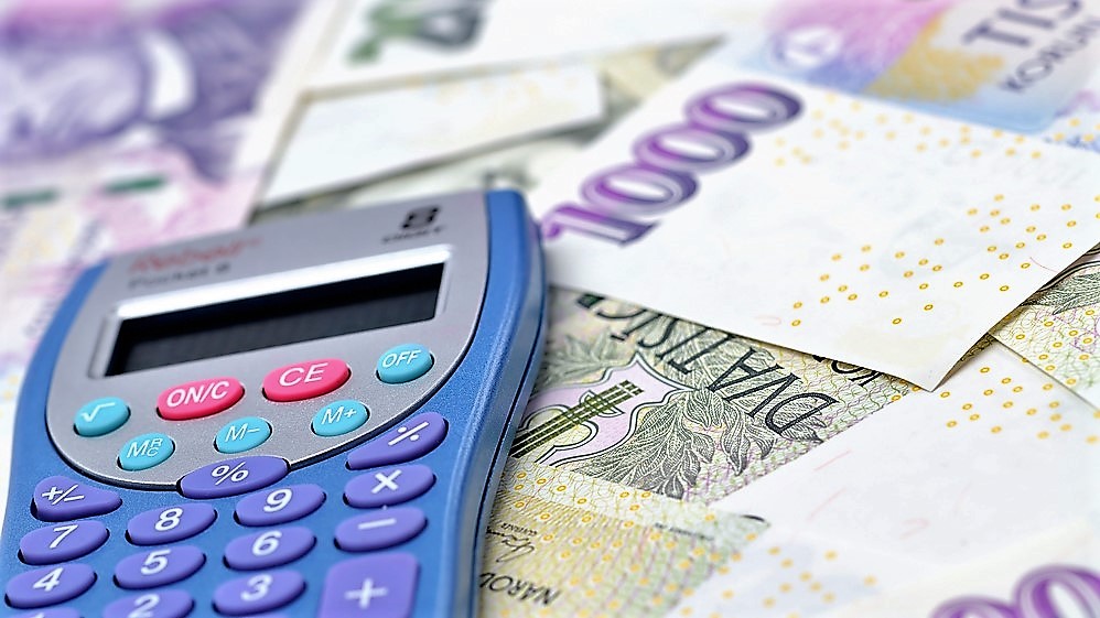 Když si v prosinci pošlete na penzijko mimořádný příspěvek, můžete využít na maximum daňový odpočet za letošní rok 2025. Ilustrační foto: Depositphotos.com