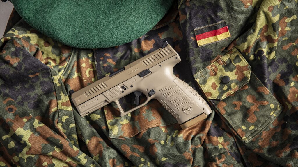 Bundeswehr si vybrala pistoli České zbrojovky jako svou novou služební zbraň. Foto: Česká zbrojovka, se souhlasem