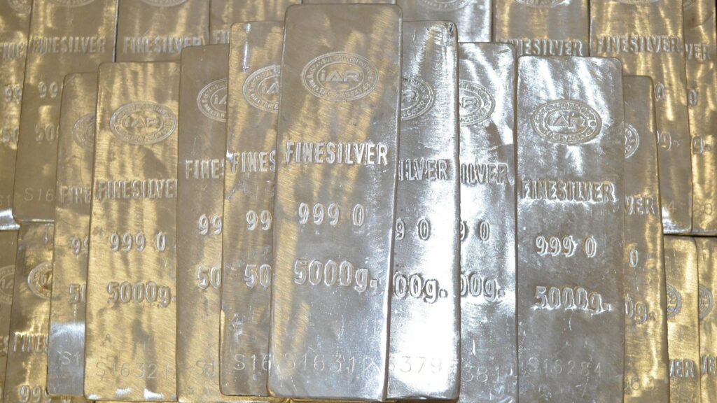 Komoditní index táhnou letos vzhůru zejména kovy. Nejvíce vzrostla cena stříbra. Ilustrační foto: Pixabay.com