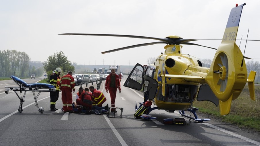 V mnoha profesích se pracuje ve směnném provozu celý rok, Vánoce nevyjímaje. Ilustrační foto: DSA, se svolením