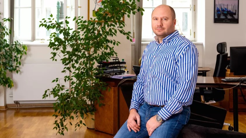 Pokud bychom se striktně drželi legislativy, zanikly by pohotovosti zhruba na pěti desítkách míst, říká Jan Bodnár, náměstek ředitele VZP pro zdravotní péči. Ilustrační foto: VZP, se svolením