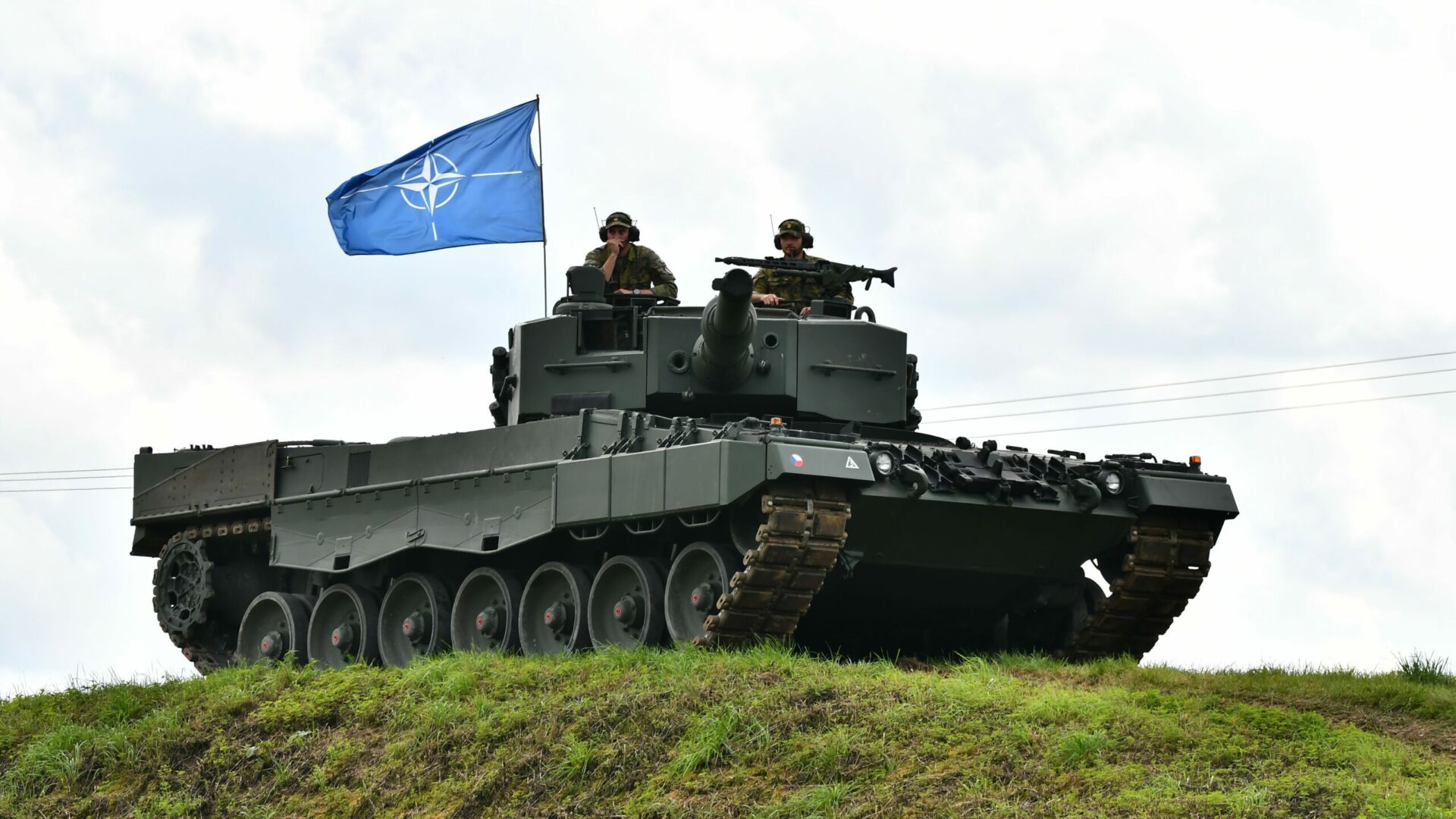 Prosincový „investiční boom“ mohl být spojen mimo jiné se snahou o dosažení 2% cíle v rámci obranných výdajů. Ilustrační foto: Matyáš Čech – Vlastní dílo, CC BY-SA 4.0, https://commons.wikimedia.org/w/index.php?curid=136832791