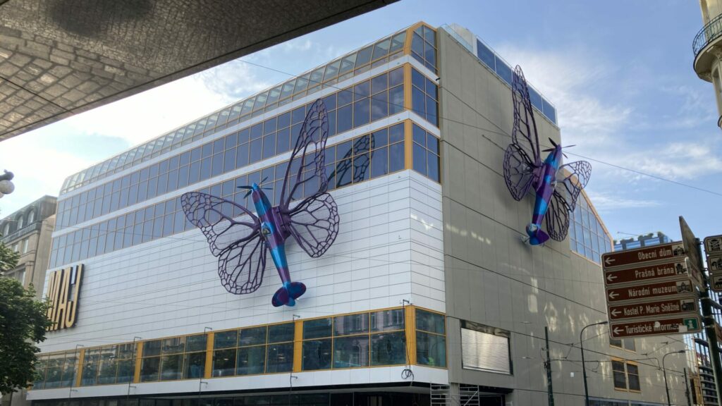 Loni fond rozšířil své portfolio o obchodní dům Máj na pražské Národní třídě. Ilustrační foto: VANOCE2022 – Vlastní dílo, CC0, https://commons.wikimedia.org/w/index.php?curid=148730198