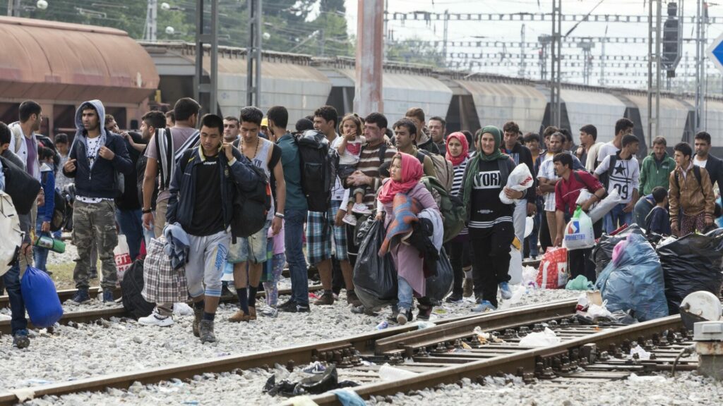 Na umělou inteligenci jsou lépe připraveny ty země, které masovou imigraci nedopustily, zaznělo v Davosu. Ilustrační foto: Depositphotos.com