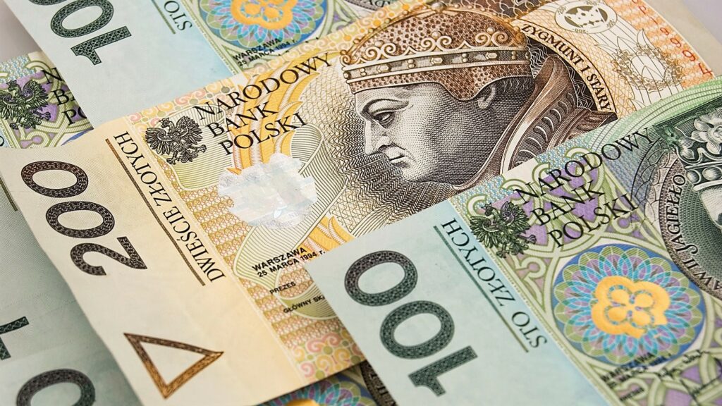 Polská data zklamala. Došlo k meziročnímu snížení tamní průmyslové produkce a také výrazně zpomalil meziroční růst průměrné nominální mzdy. Ilustrační foto: Depositphotos.com