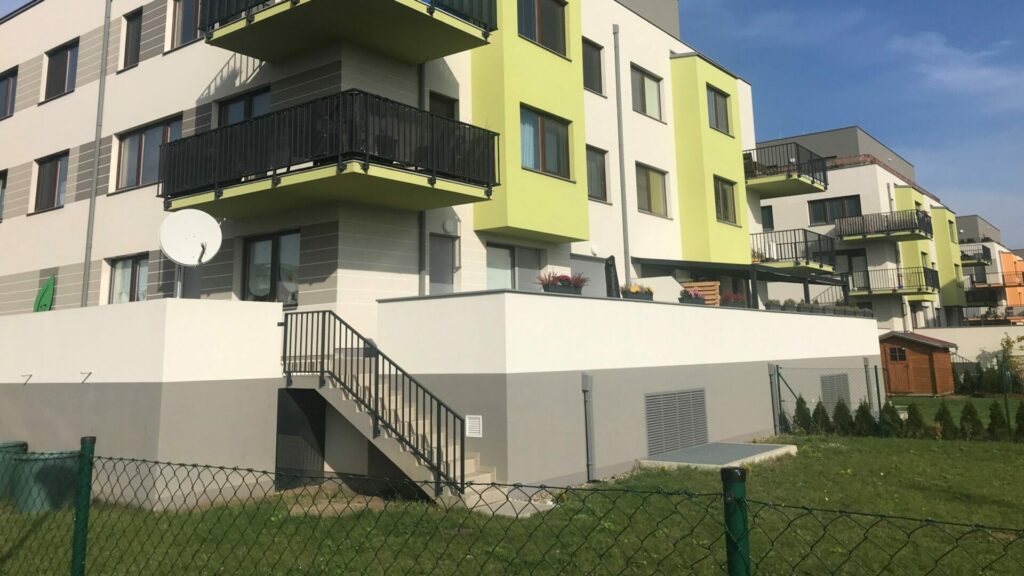 Nemovitostní trh zůstává jedním z nejbolestivějších problémů české ekonomiky. Ilustrační foto: faei.cz