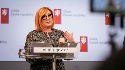 Návrh státního rozpočtu na letošní rok, který schválila vláda na návrh ministryně financí Aleny Schillerové, je v rozporu se zákonem. Ilustrační foto: Úřad vlády, se souhlasem