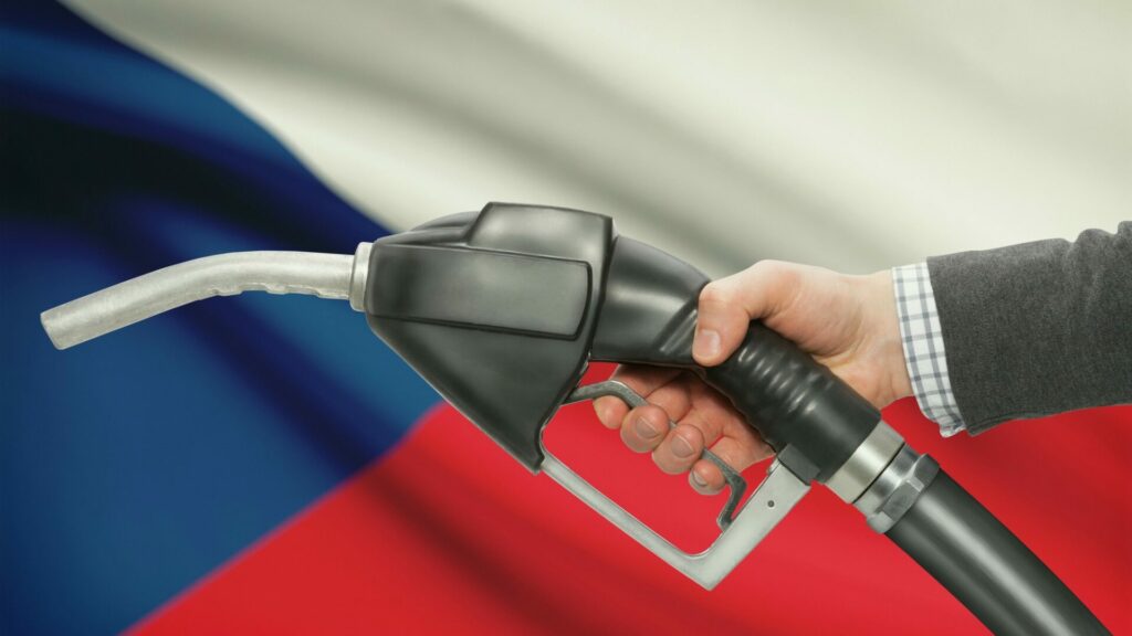 Na celkové konečné spotřebě energií v tuzemsku má ropa s 37 procenty největší podíl. Ilustrační foto: Depositphotos.com