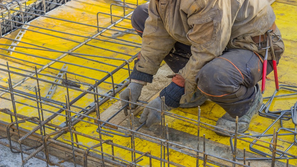 České stavebnictví se v lednu poprvé po 14 měsících propadlo. Na vině je ale spíše jen příliš chladný první měsíc roku. Ilustrační foto: Depositphotos.com